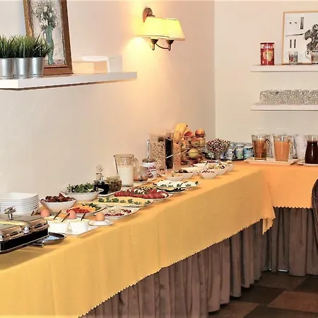 Bed & Breakfast Parnas Old Town Gdańsk